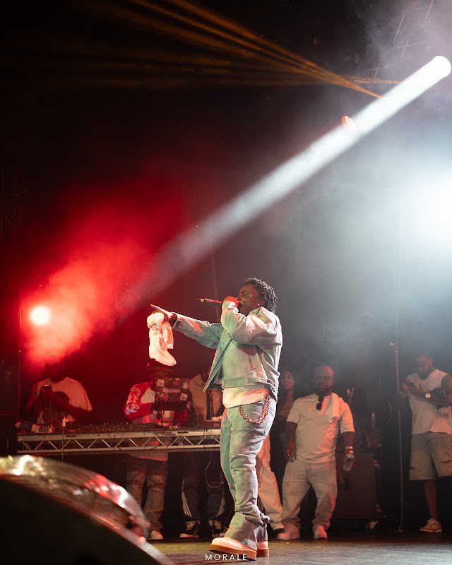 Cover photograph for Smoke Concert